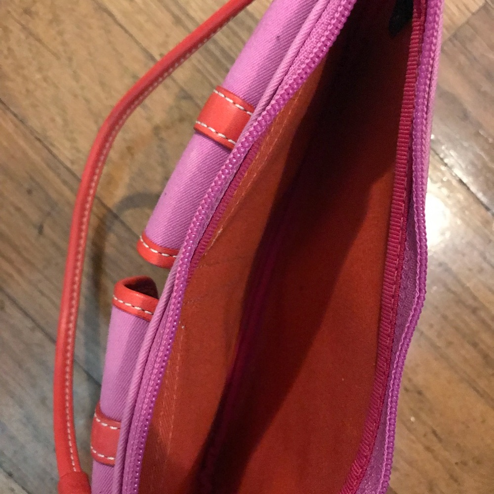 Coach wristlet - Picture 3 of 3